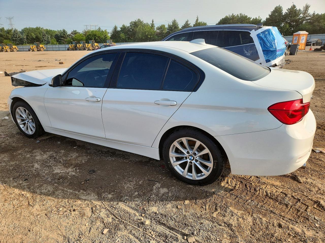 2018 BMW 320 Xi - zdjęcie 2