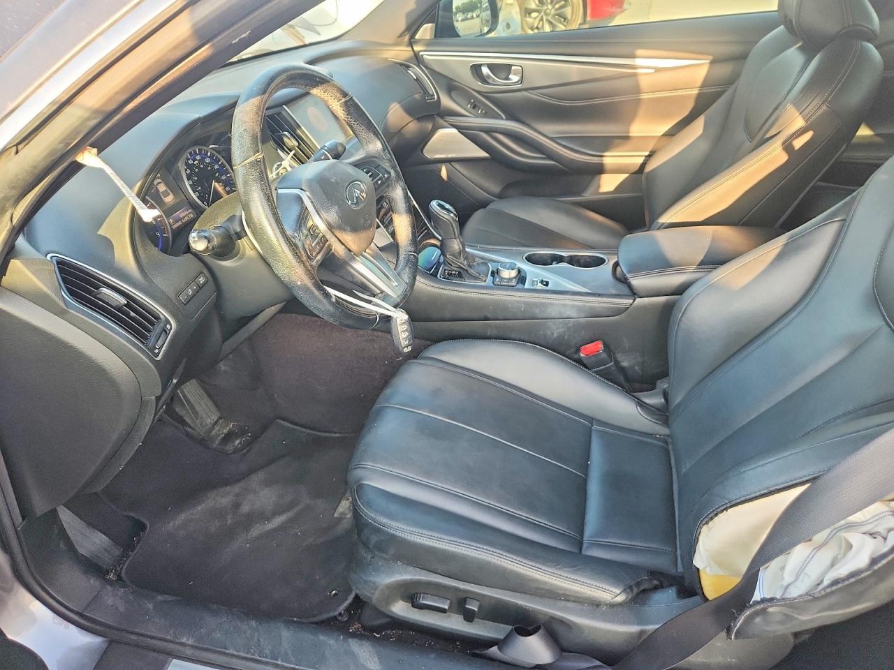 2018 Infiniti Q60 Luxe - zdjęcie 7