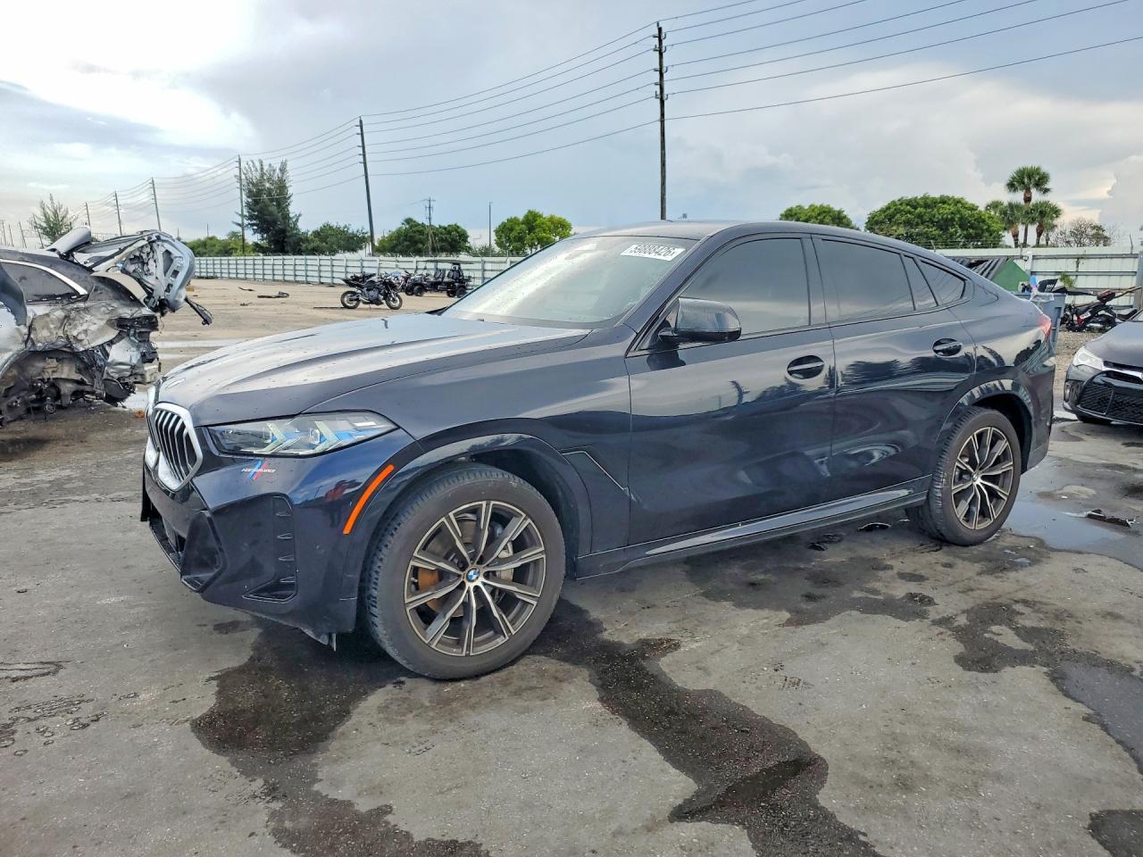 2024 BMW X6 xDrive40I - zdjęcie główne