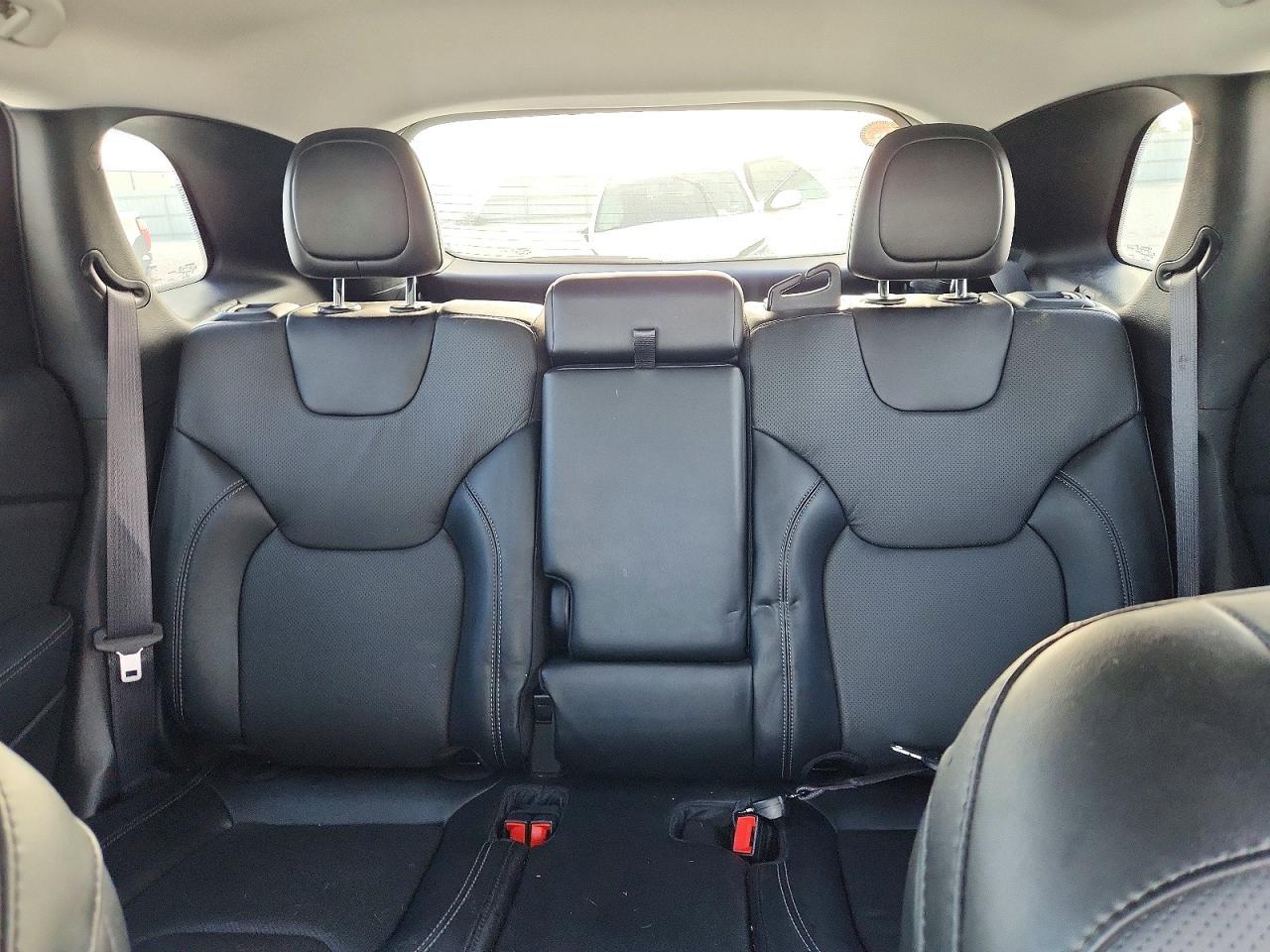 2022 Jeep Cherokee Latitude Lux - zdjęcie 10