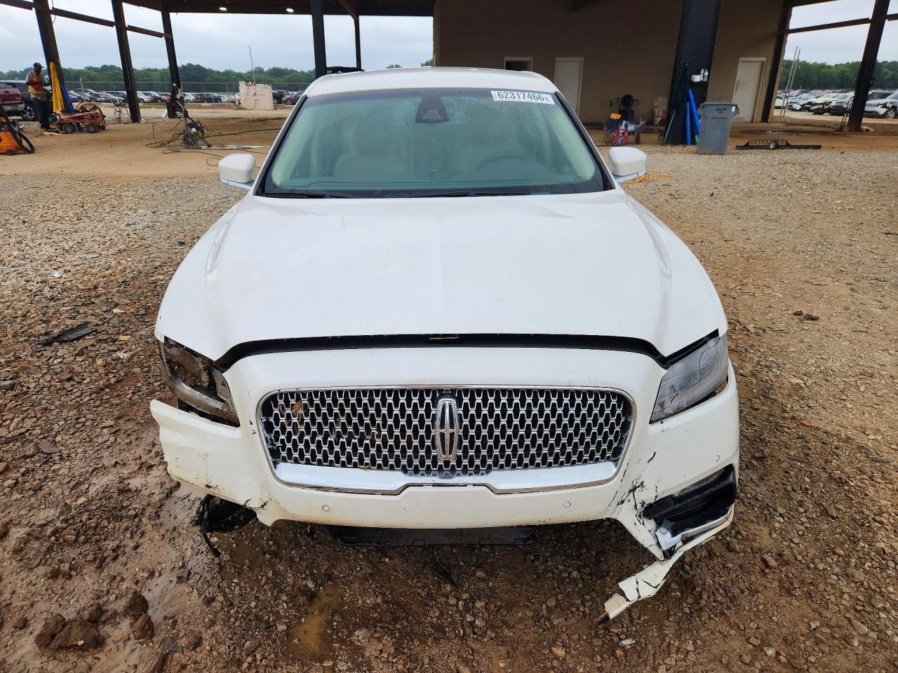 2017 Lincoln Continental Select - zdjęcie 5