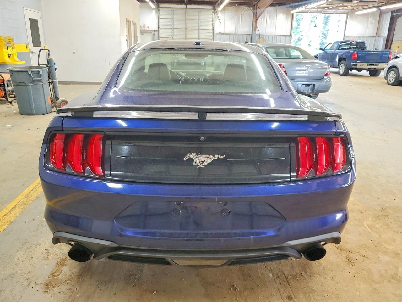 2018 Ford Mustang - zdjęcie 6