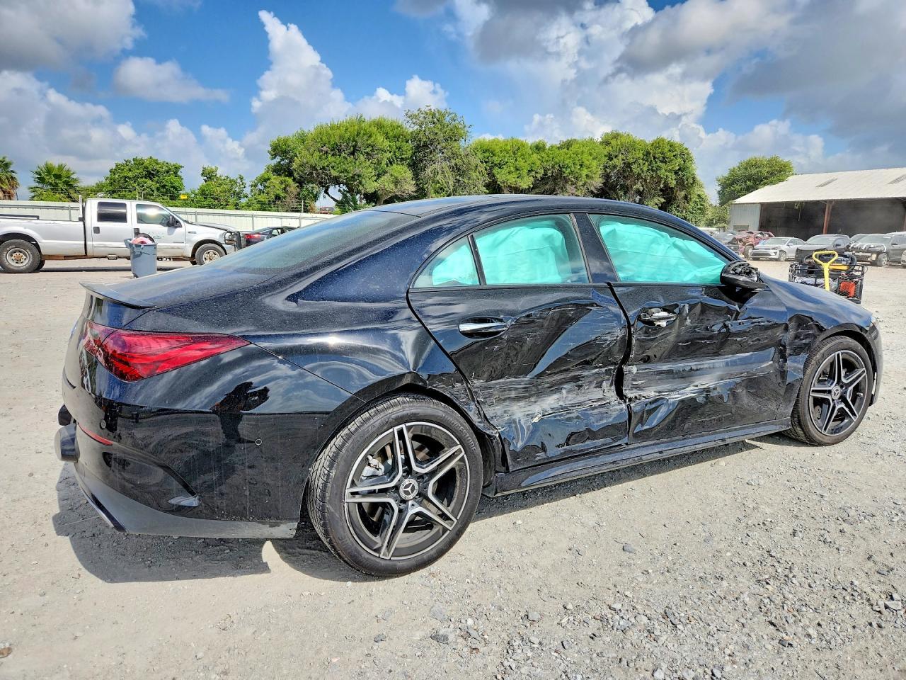 2025 Mercedes-Benz Cla 250 - zdjęcie 3