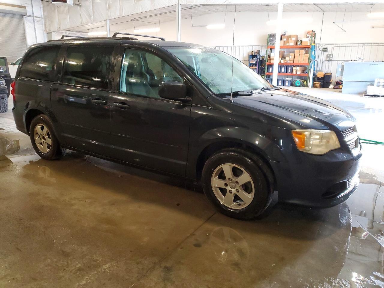2013 Dodge Grand Caravan Sxt - zdjęcie 4