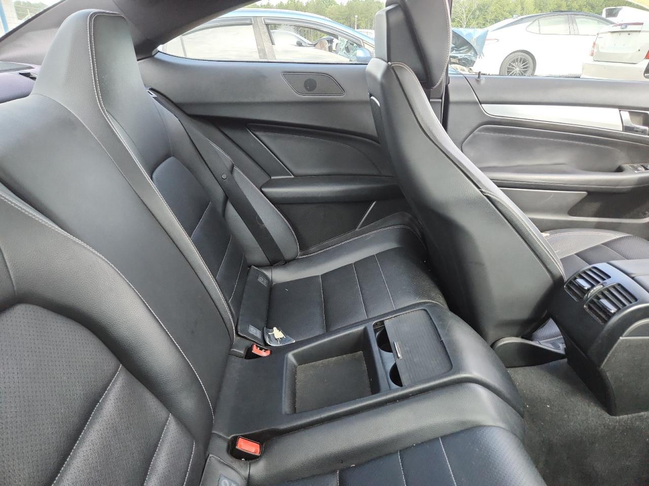 2014 Mercedes-Benz C 250 - zdjęcie 10