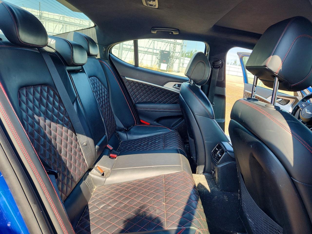 2020 Genesis G70 Elite - zdjęcie 10