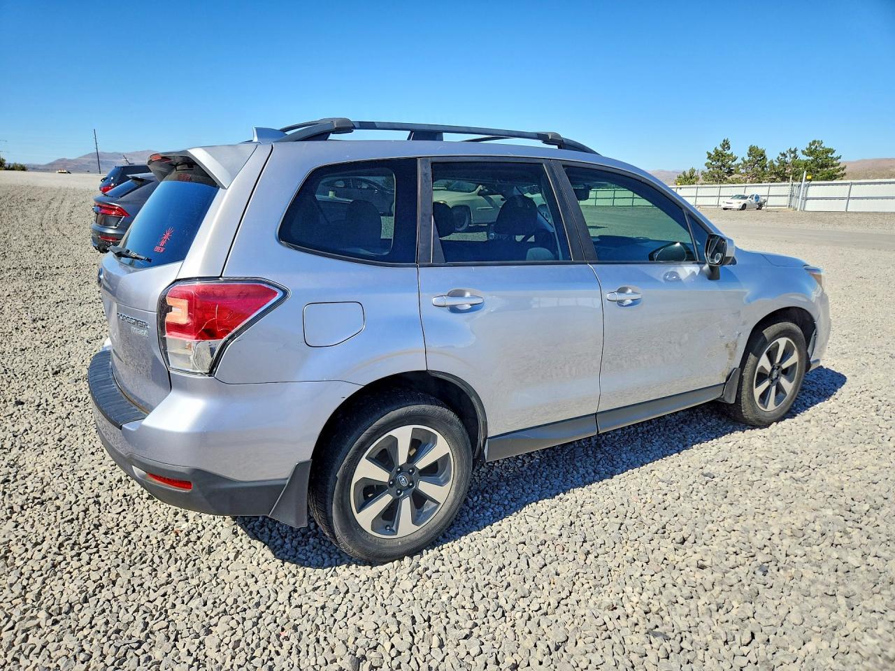 2017 Subaru Forester 2.5I Premium - zdjęcie 3