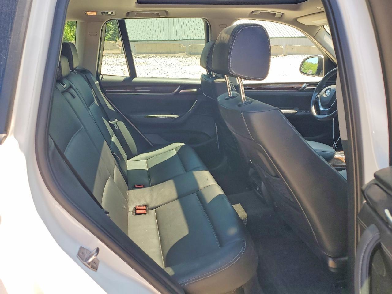 2016 BMW X3 xDrive28I - zdjęcie 11
