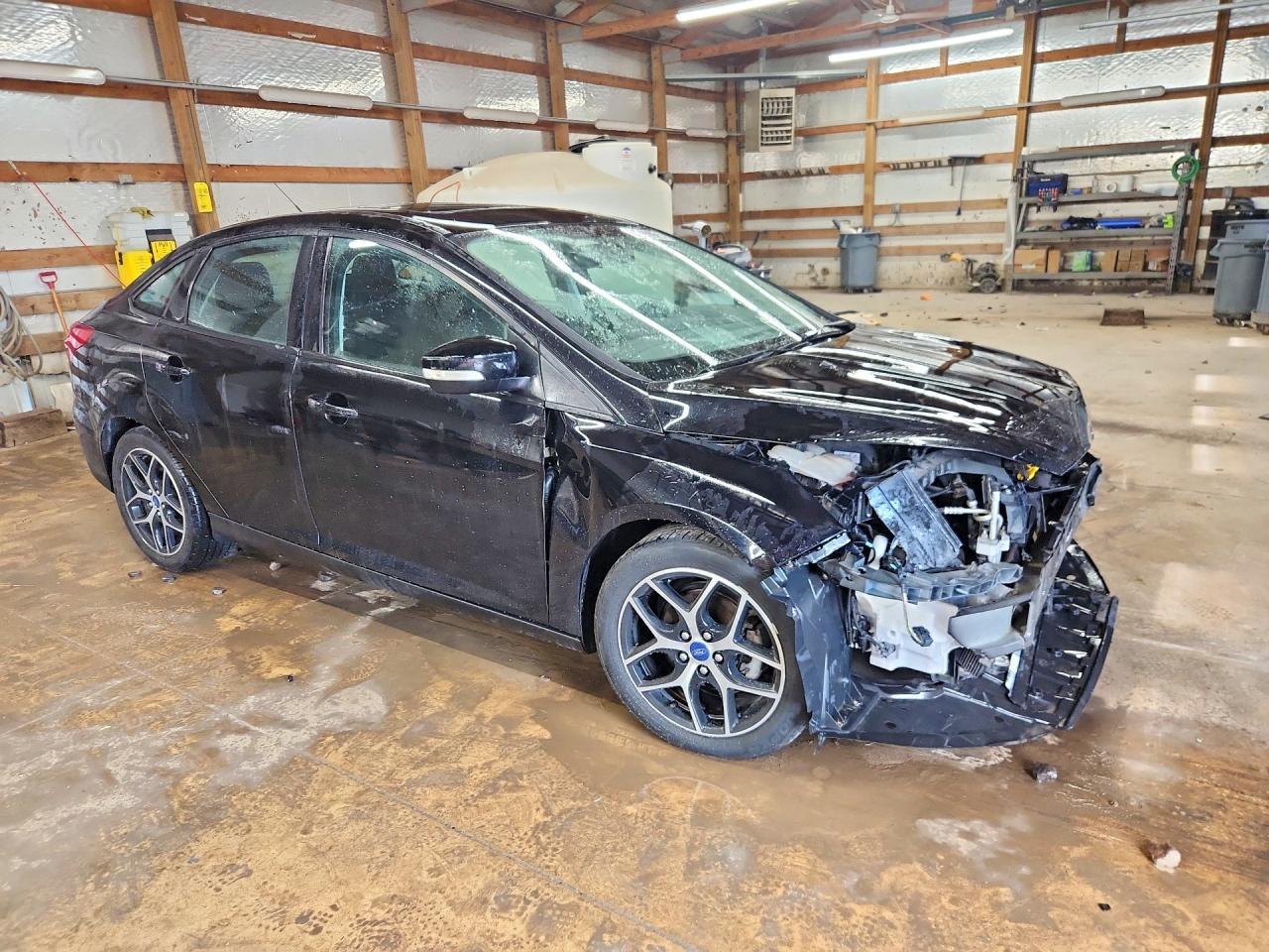 2017 Ford Focus Sel - zdjęcie 4