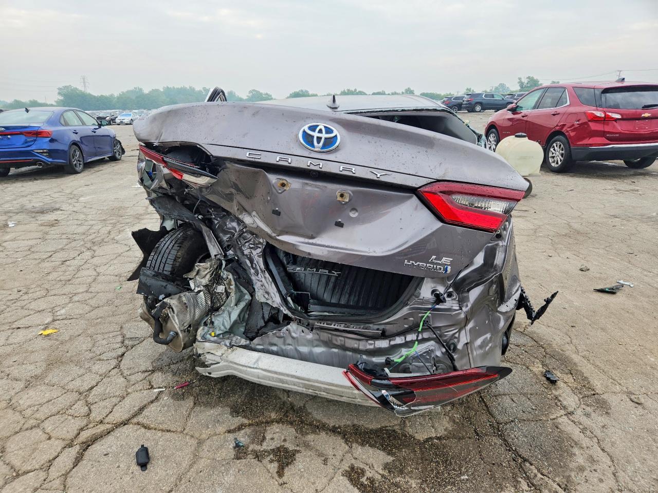 2024 Toyota Camry Le - zdjęcie 6