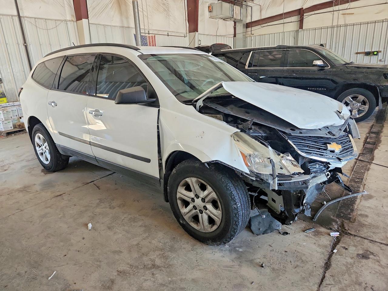 2017 Chevrolet Traverse Ls - zdjęcie 4