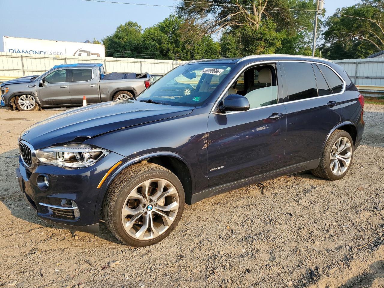 2015 BMW X5 xDrive35I - zdjęcie główne