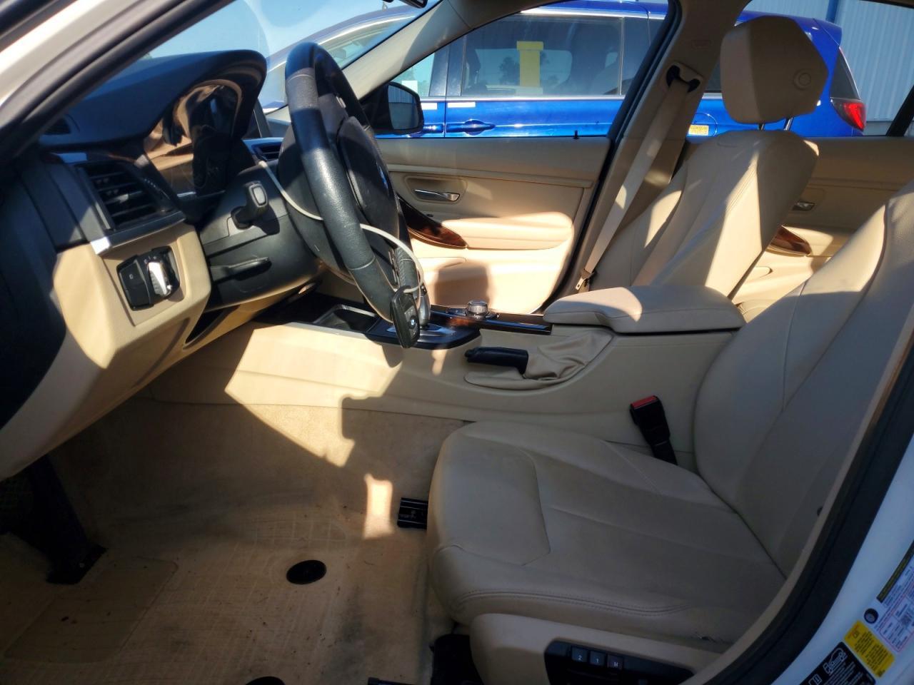 2014 BMW 320 I xDrive - zdjęcie 7