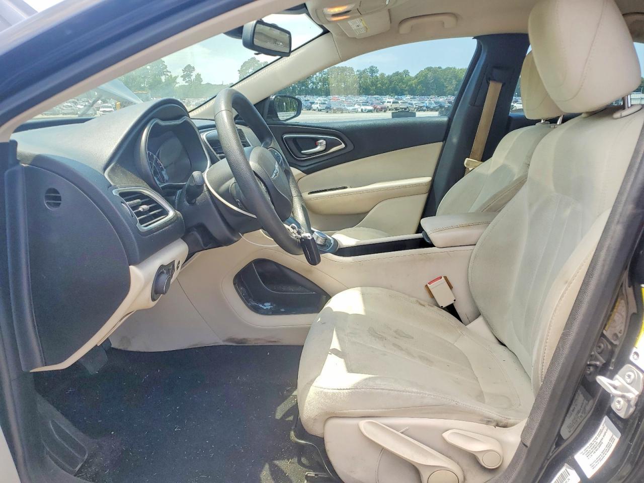 2016 Chrysler 200 Limited - zdjęcie 7