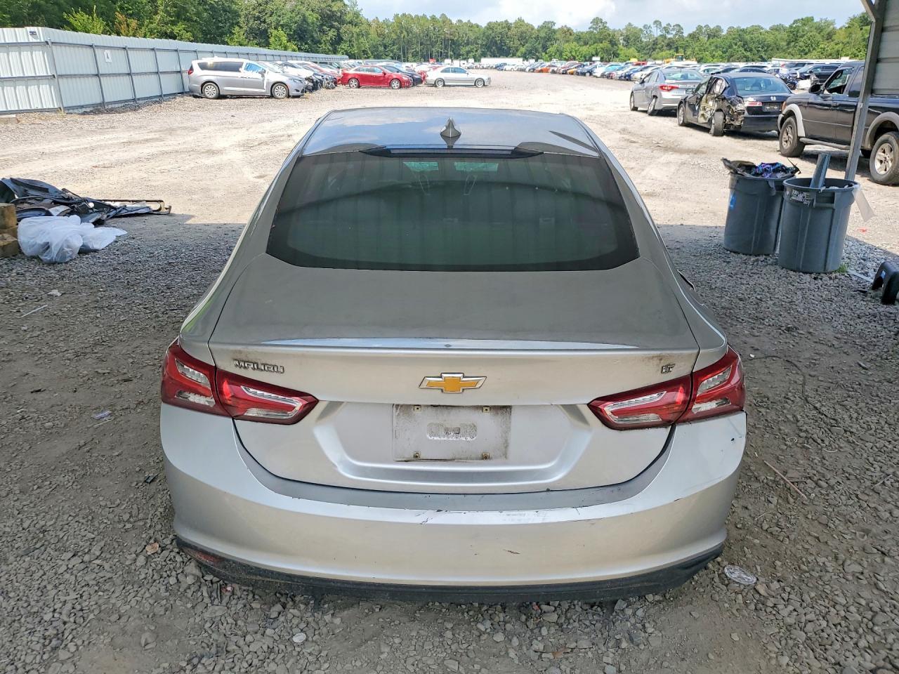 2020 Chevrolet Malibu Lt - zdjęcie 6
