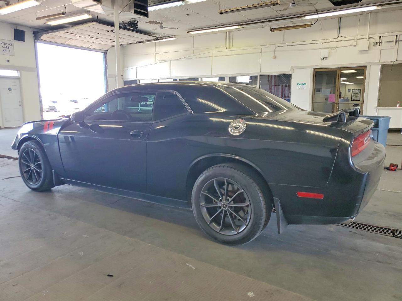 2014 Dodge Challenger Sxt - zdjęcie 2