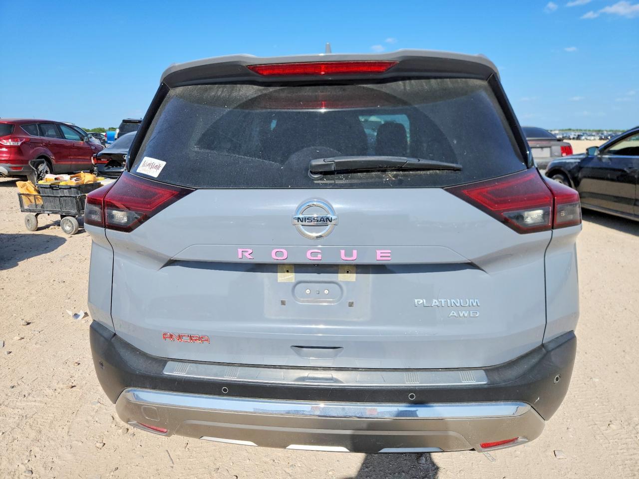 2021 Nissan Rogue Platinum - zdjęcie 6
