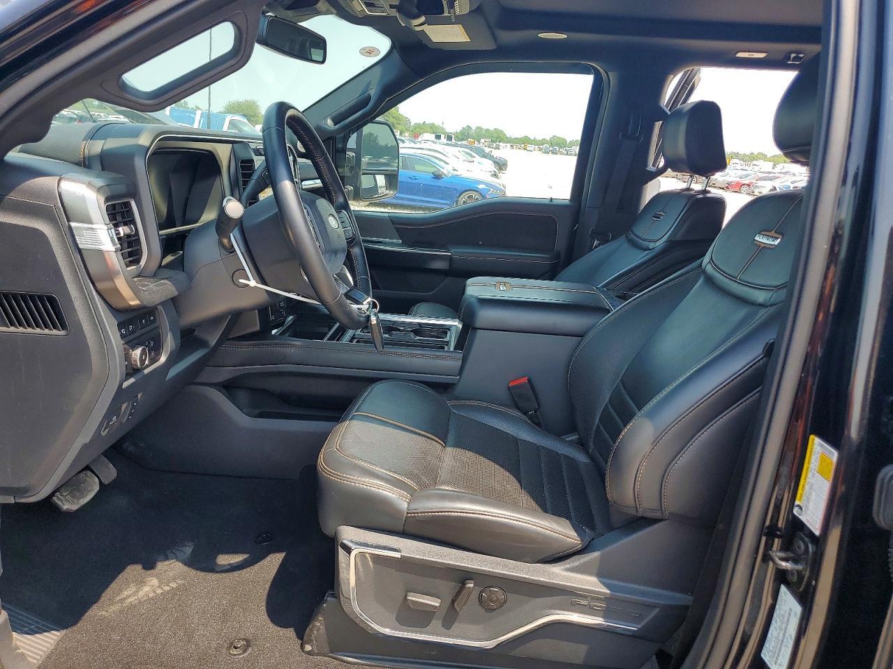 2024 Ford F250 Super Duty - zdjęcie 7