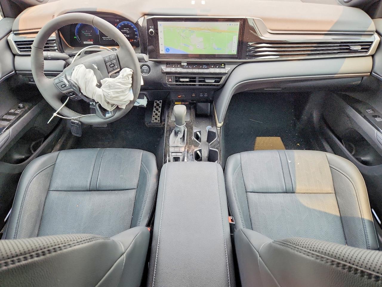 2025 Toyota Camry Xse - zdjęcie 8