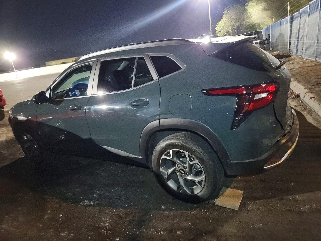 2025 Chevrolet Trax 1Lt - zdjęcie 2