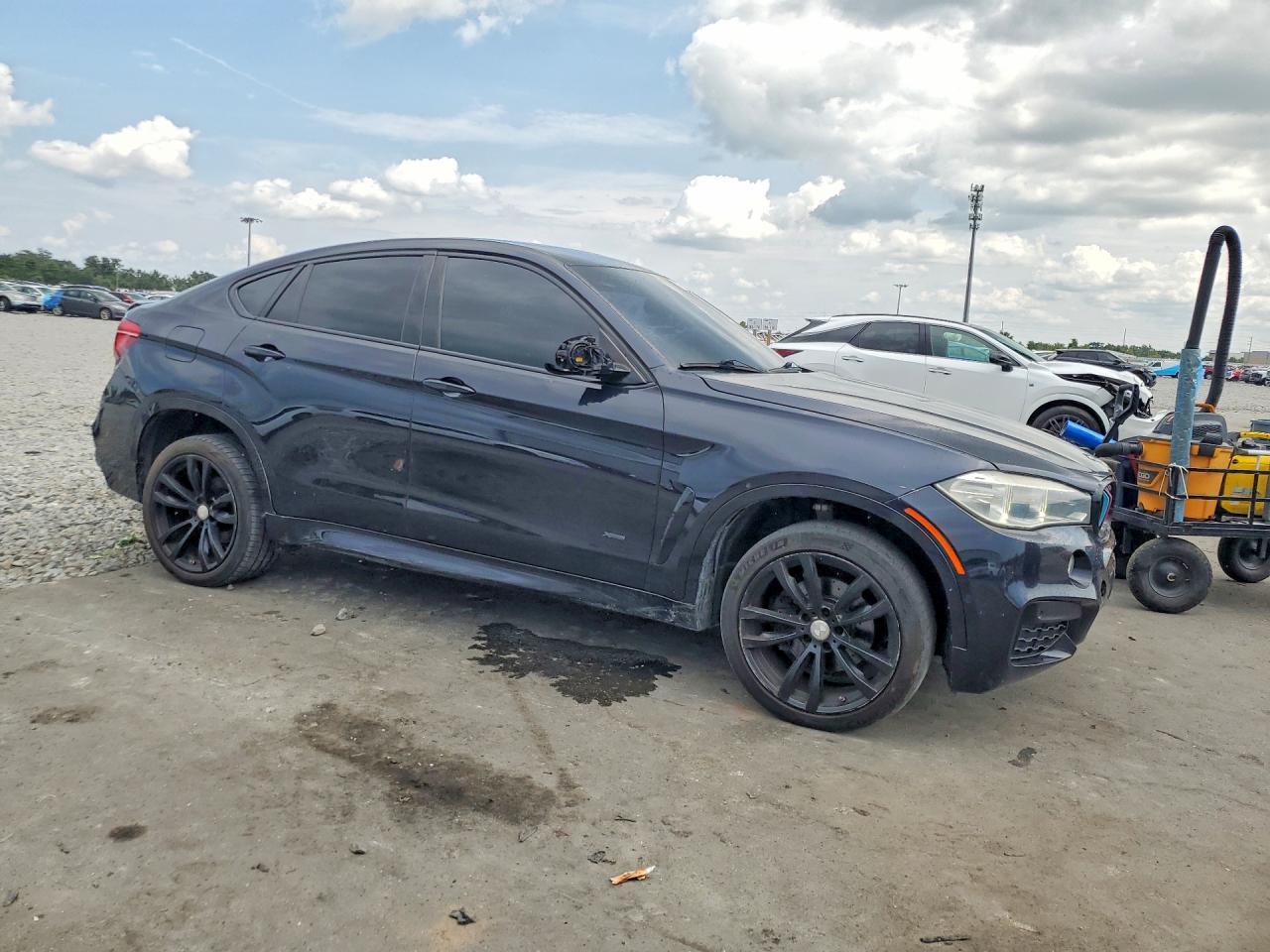 2016 BMW X6 xDrive35I - zdjęcie 4