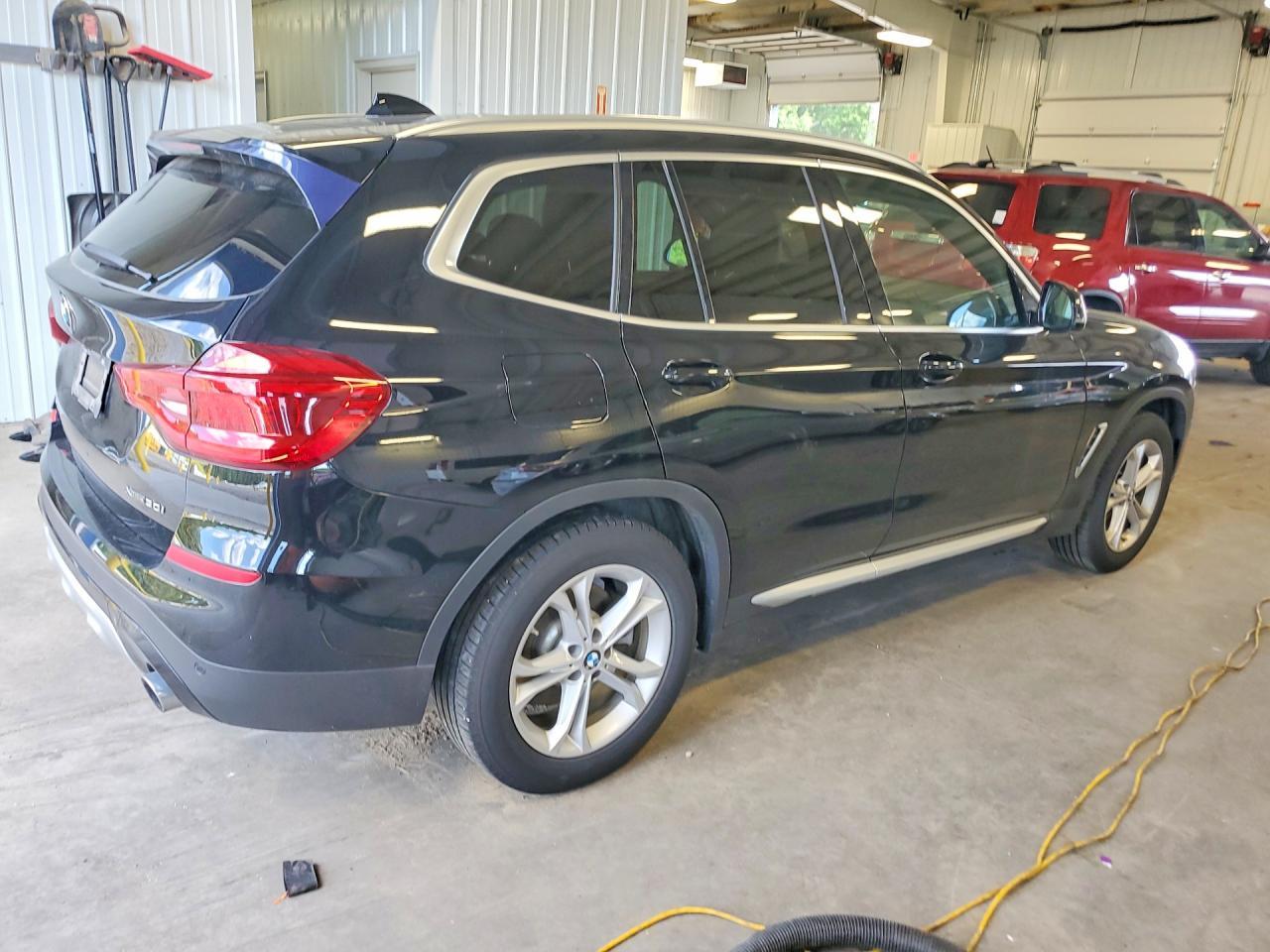 2020 BMW X3 xDrive30I - zdjęcie 3