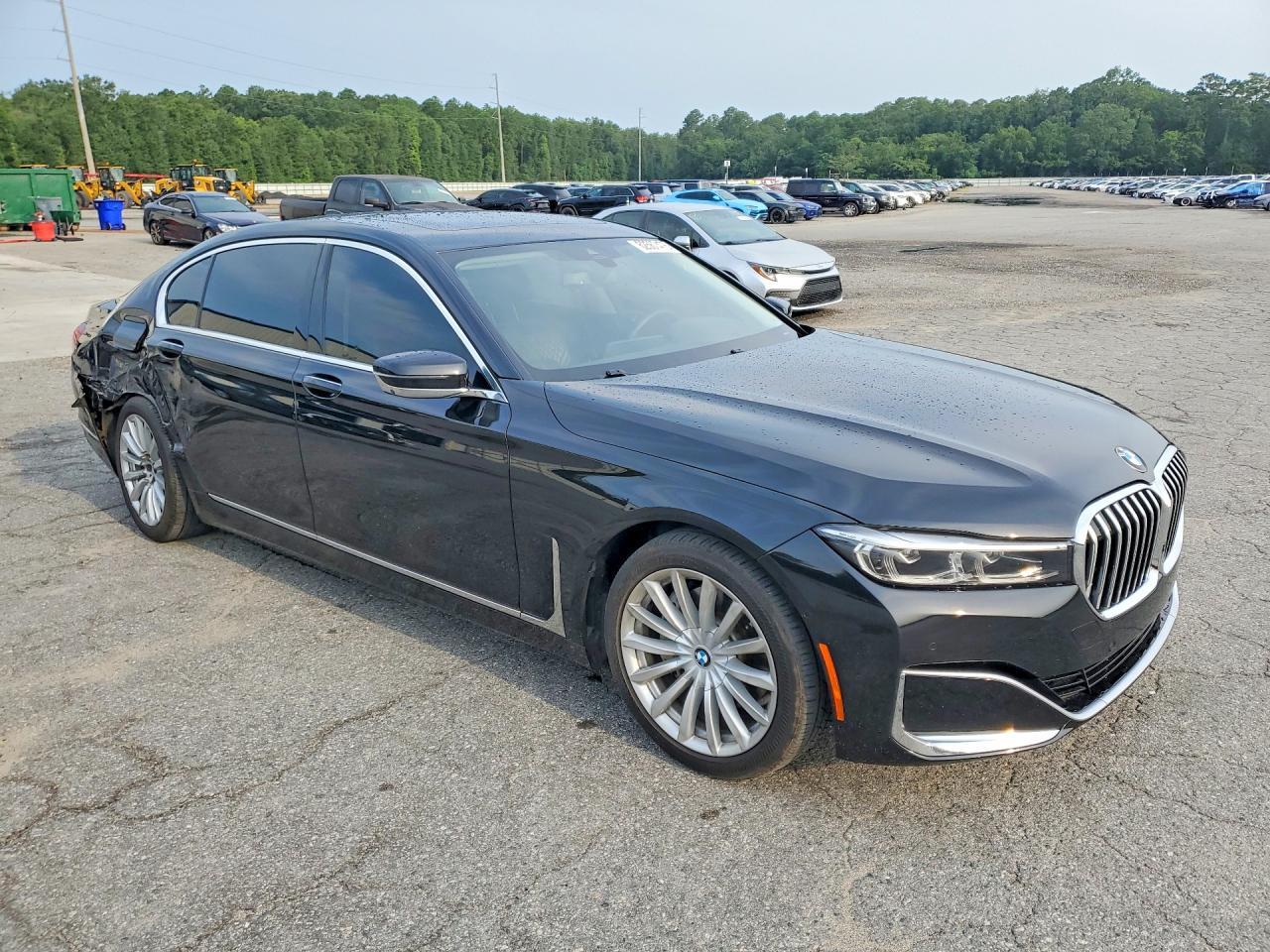 2020 BMW 740 I - zdjęcie 4