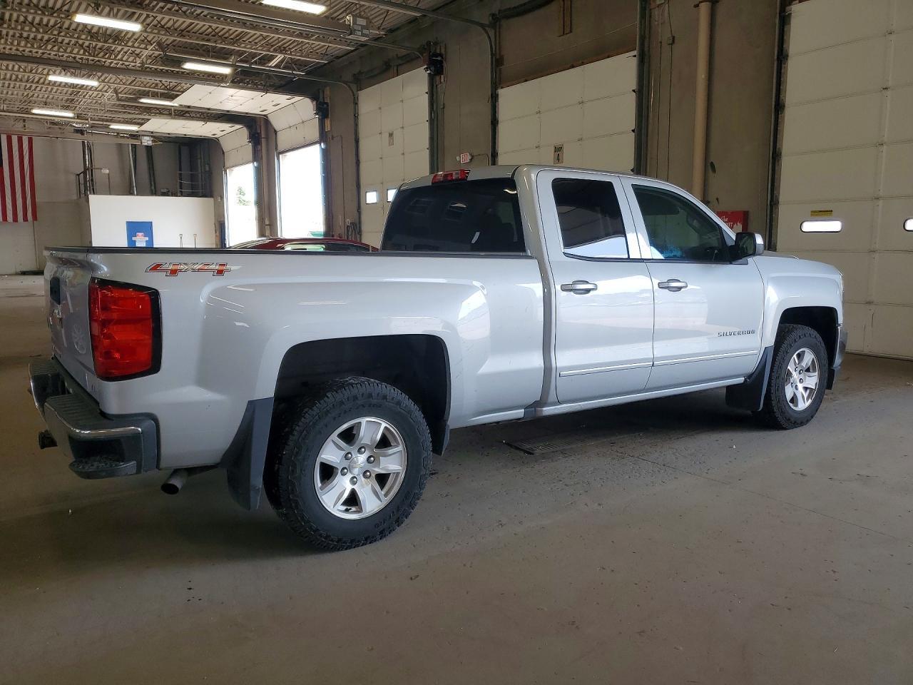 2017 Chevrolet Silverado K1500 Lt - zdjęcie 3