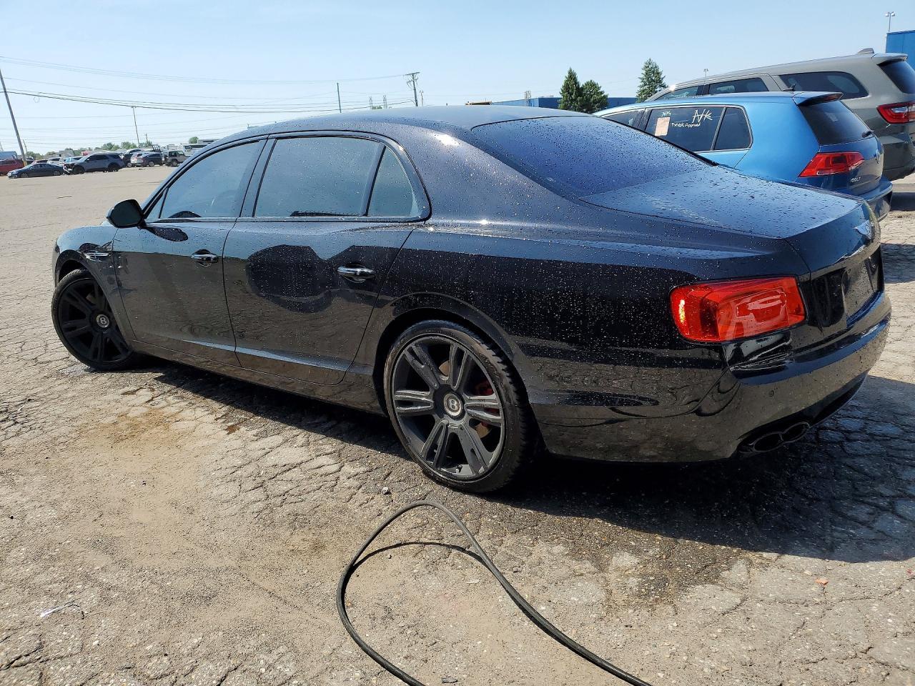 2016 Bentley Flying Spur - zdjęcie 2