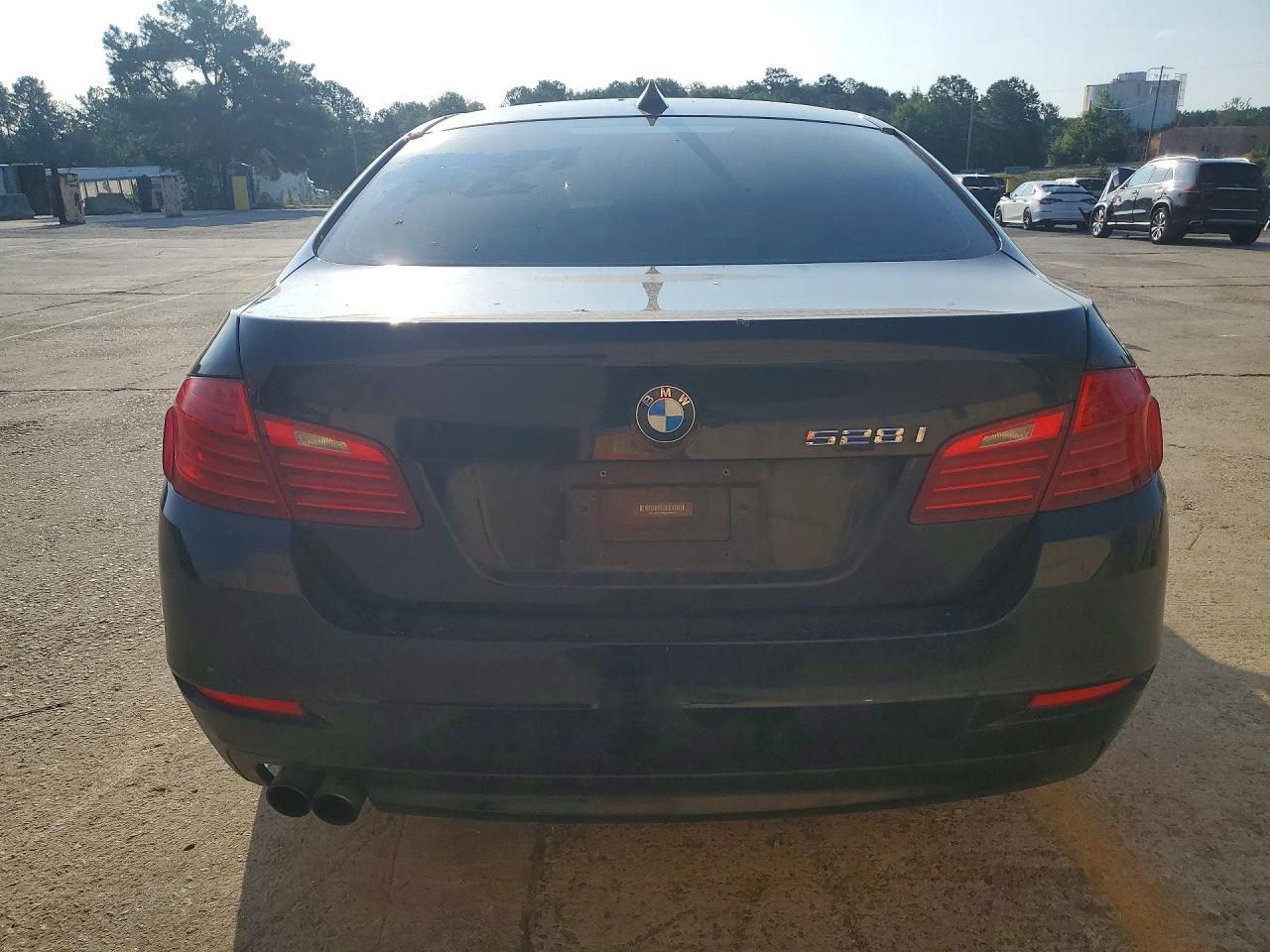 2016 BMW 528 I - zdjęcie 6
