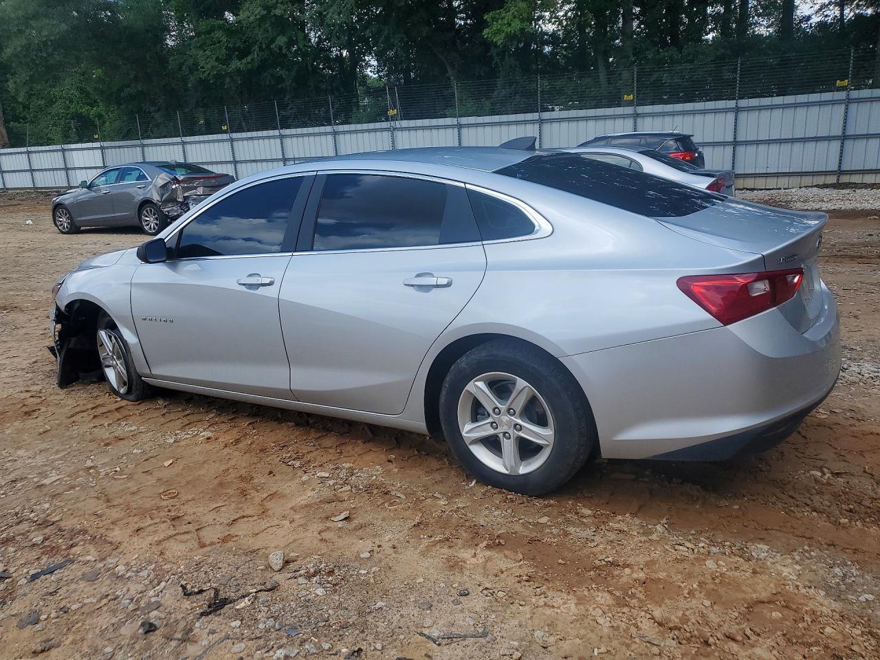 2019 Chevrolet Malibu Ls - zdjęcie 2