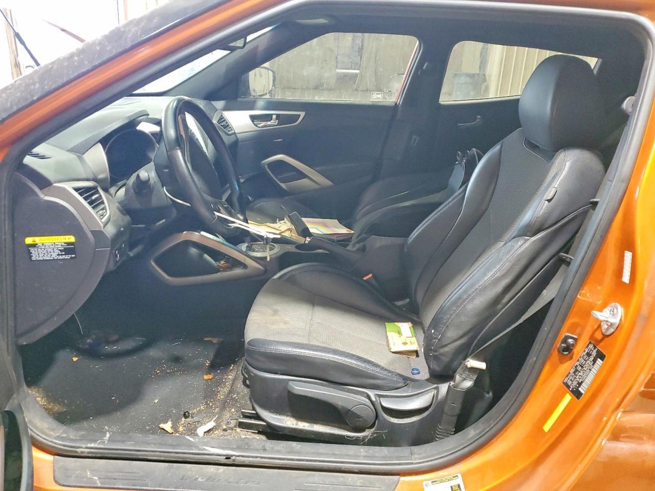 2016 Hyundai Veloster Base - zdjęcie 7
