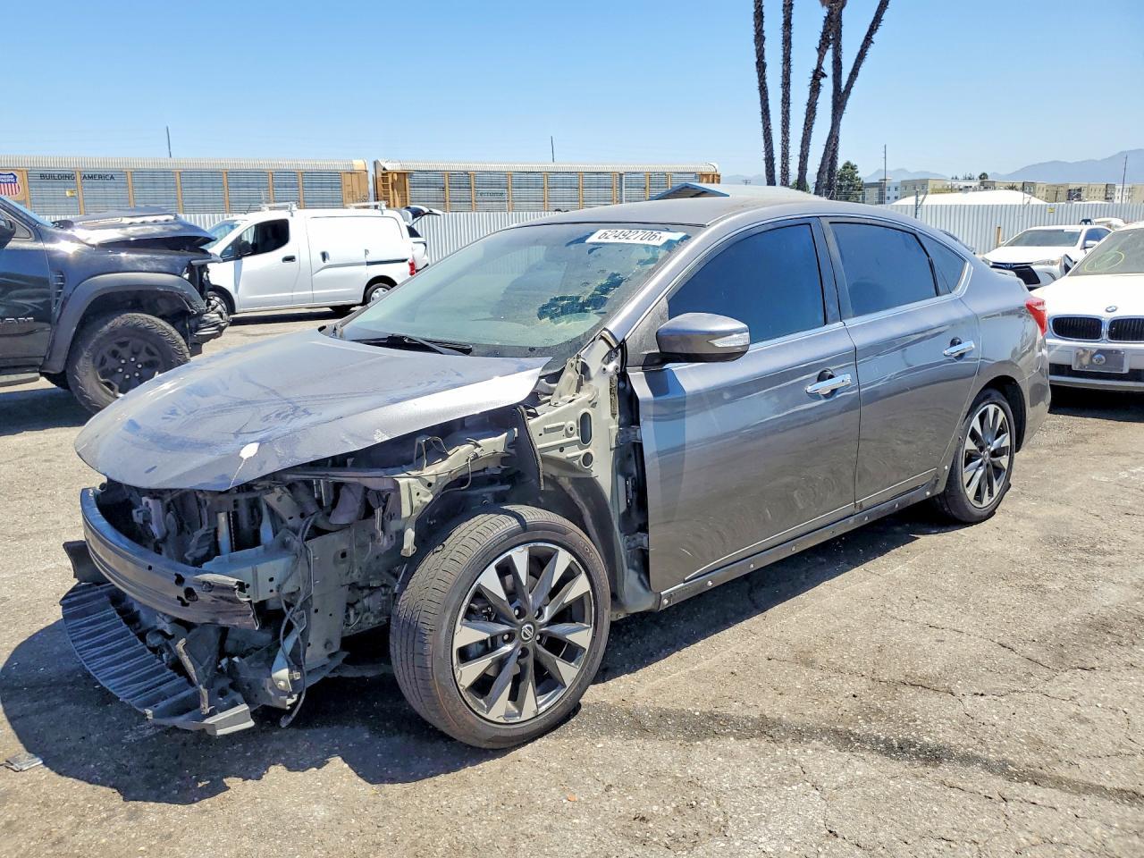 2019 Nissan Sentra Sr - zdjęcie główne