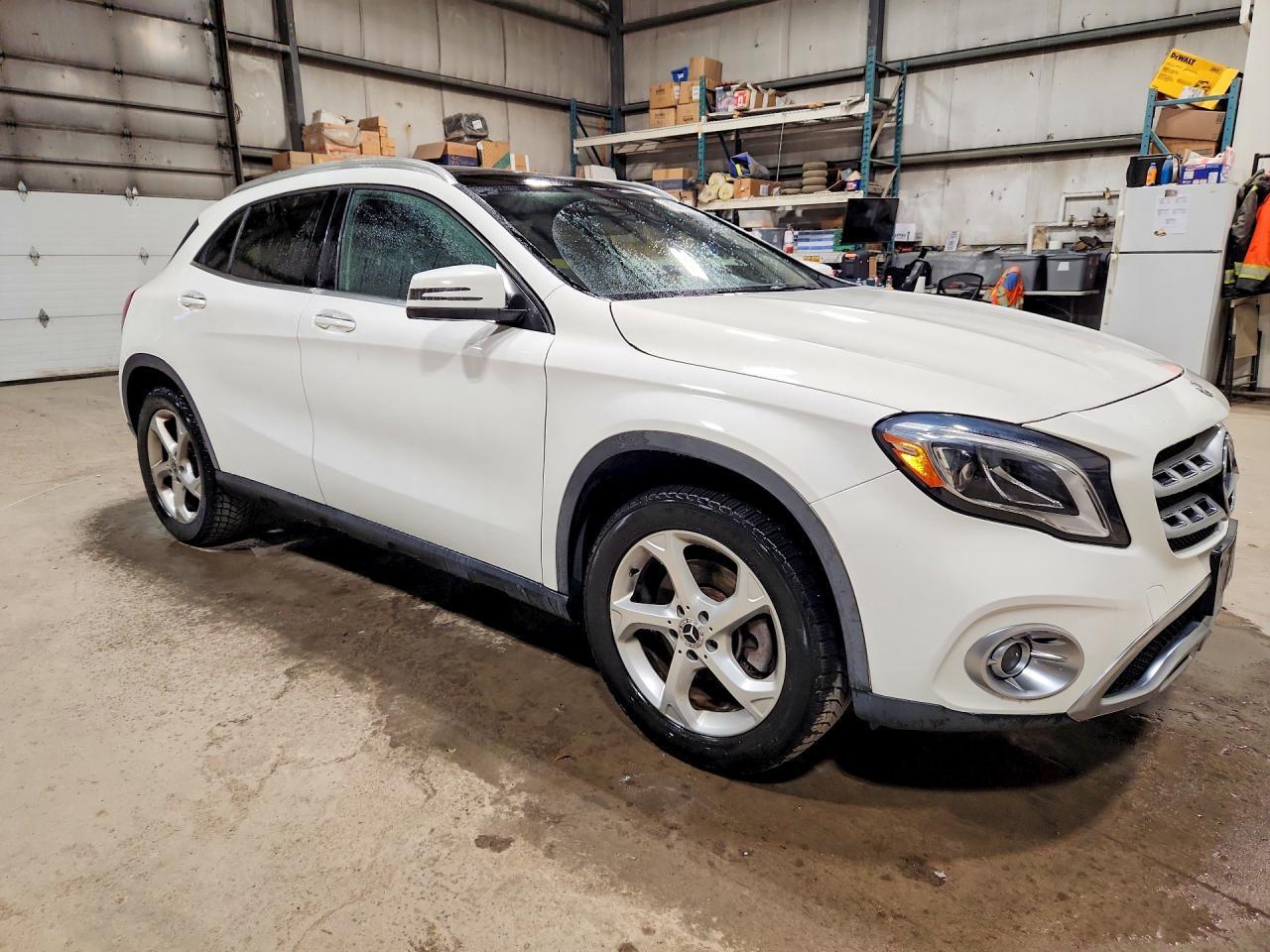 2020 Mercedes-Benz Gla 250 4Matic - zdjęcie 4