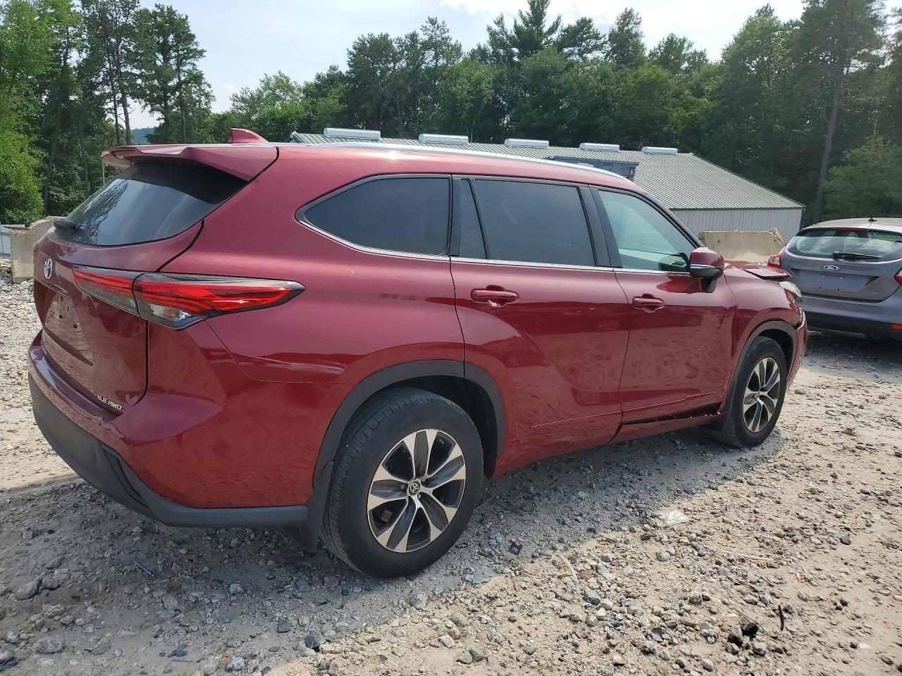 2021 Toyota Highlander Xle - zdjęcie 3