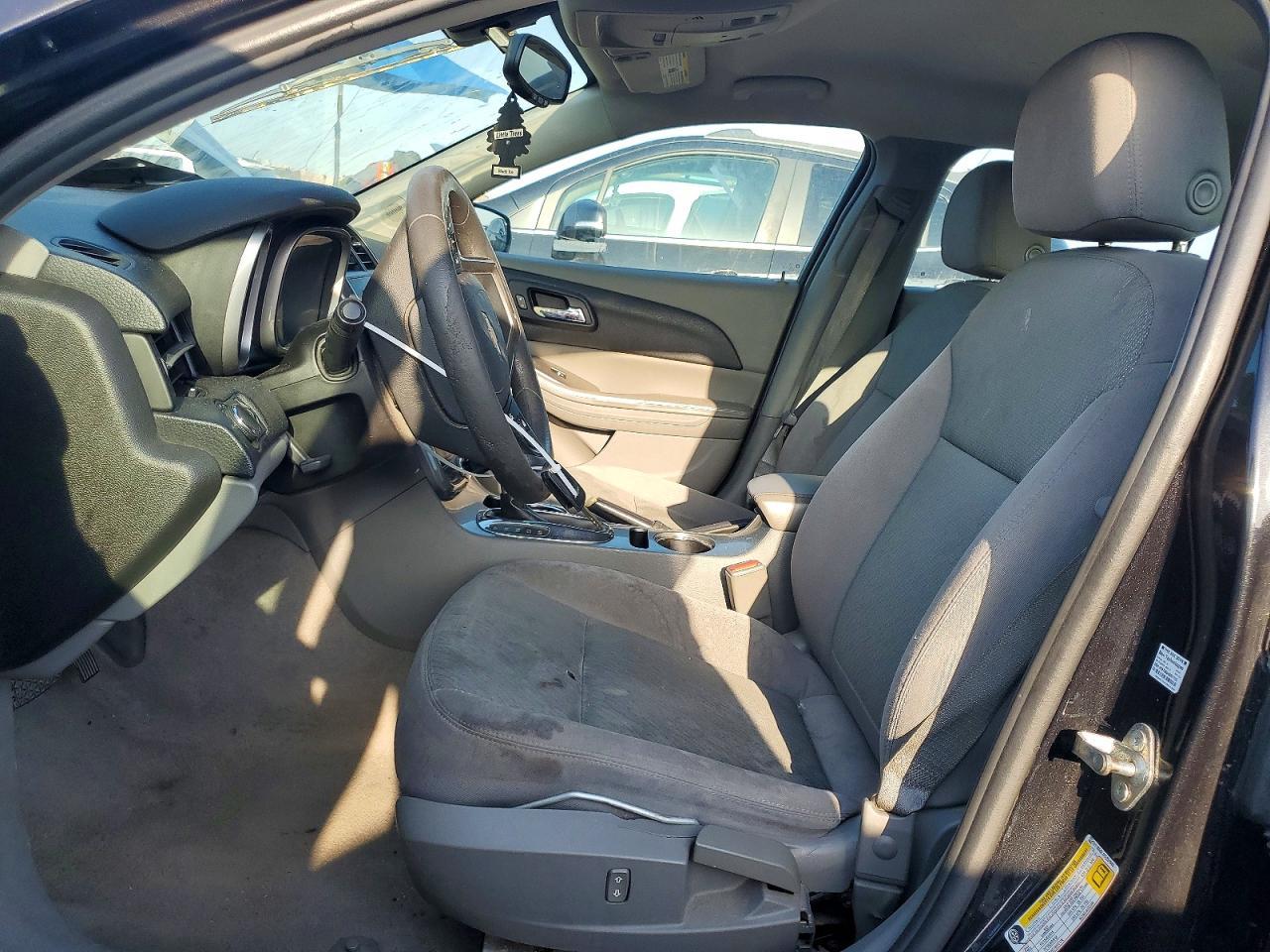 2015 Chevrolet Malibu Ls - zdjęcie 7