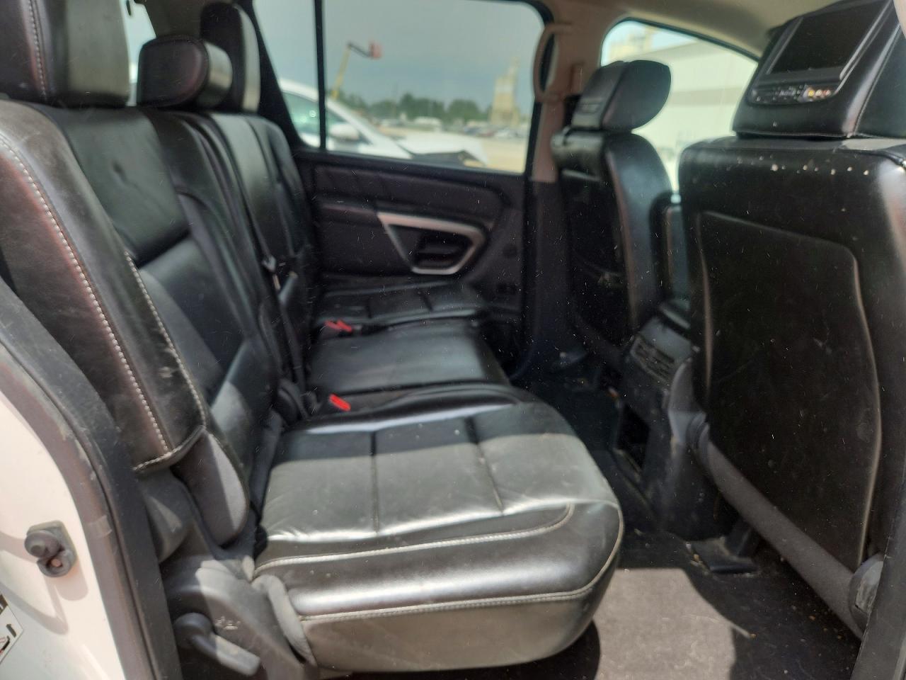 2015 Nissan Armada Platinum - zdjęcie 11