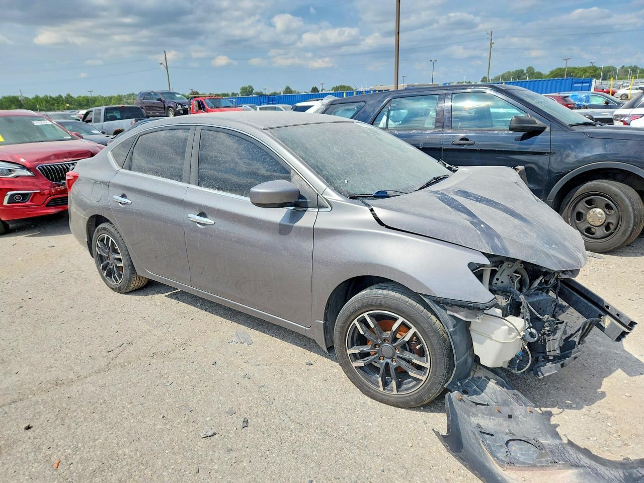 2017 Nissan Sentra S - zdjęcie 4