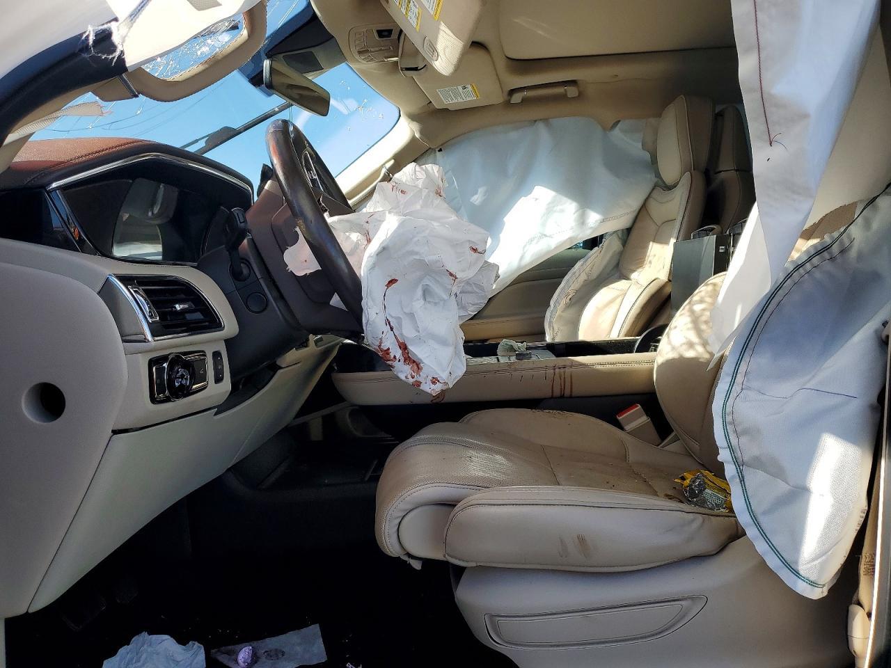 2019 Lincoln Navigator Reserve - zdjęcie 7