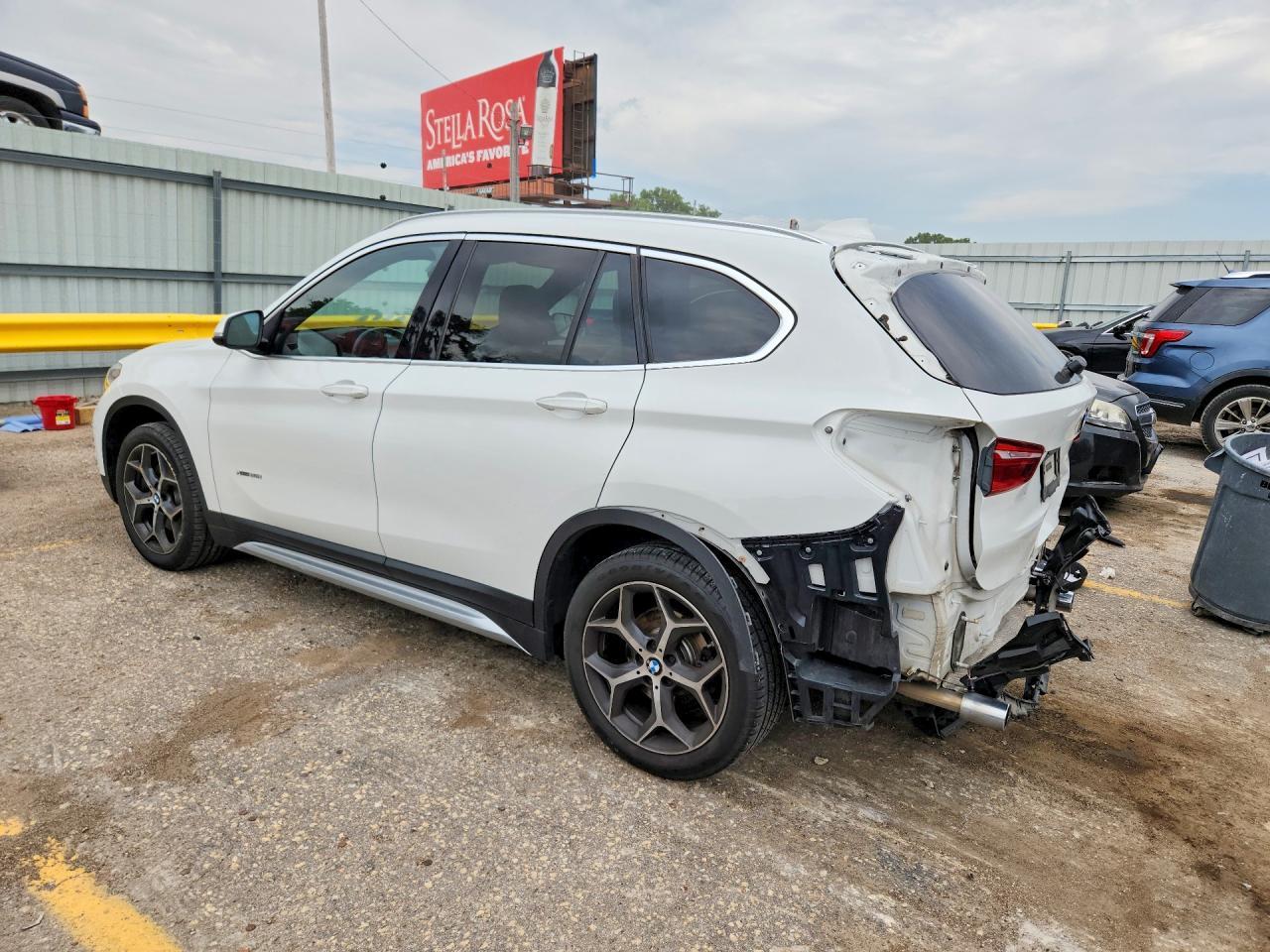 2018 BMW X1 xDrive28I - zdjęcie 2