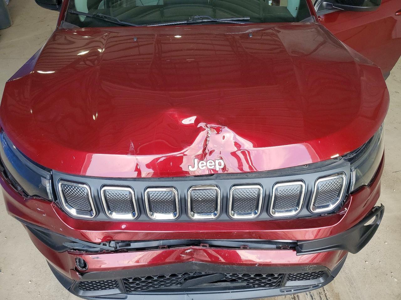 2022 Jeep Compass Latitude Lux - zdjęcie 12