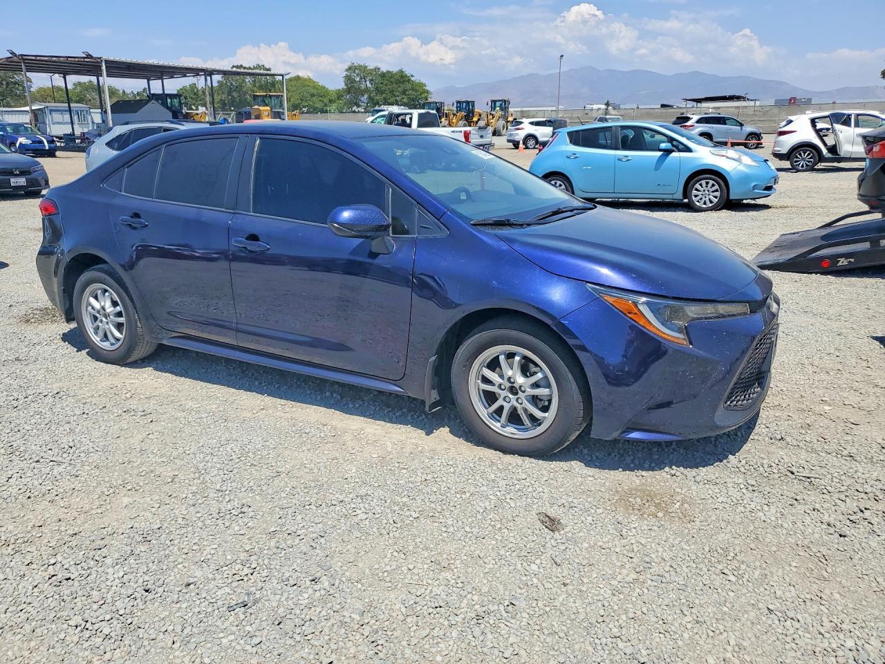 2022 Toyota Corolla Le - zdjęcie 4