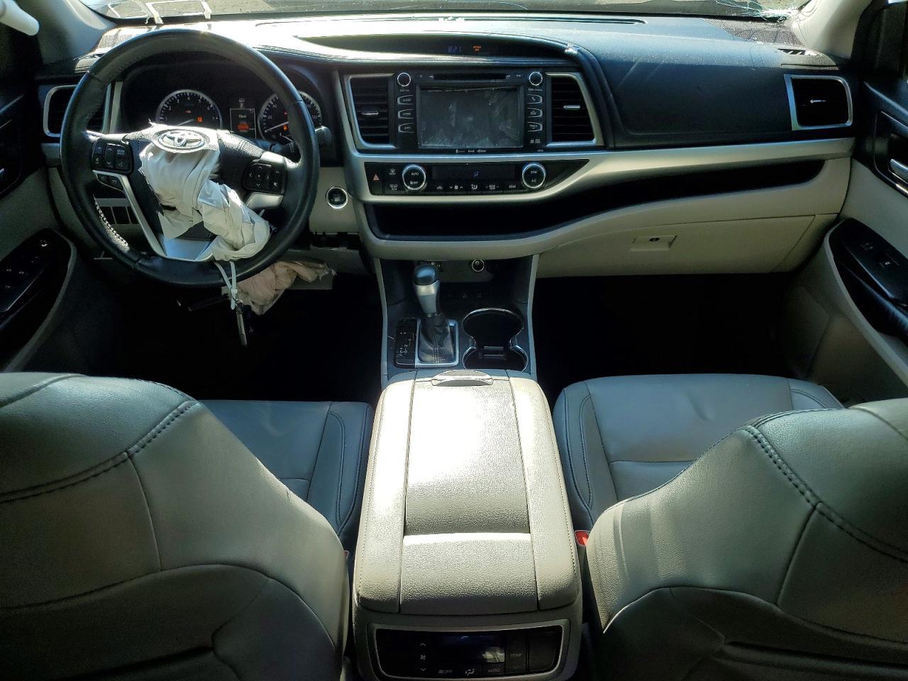 2016 Toyota Highlander Xle - zdjęcie 8