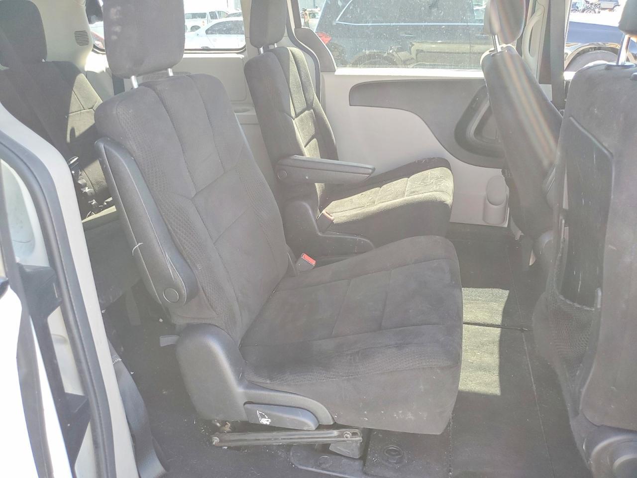 2013 Dodge Grand Caravan Sxt - zdjęcie 11