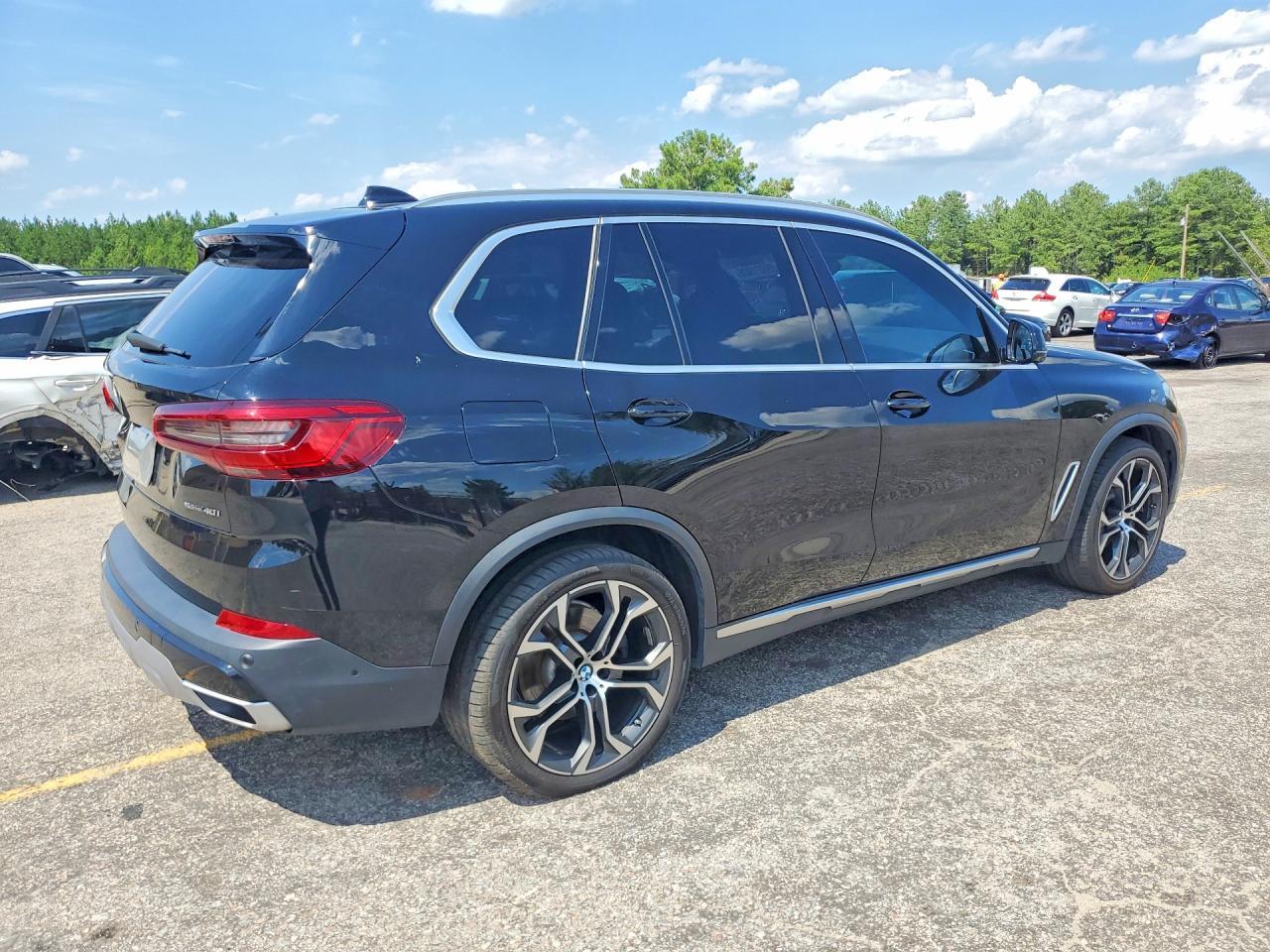 2020 BMW X5 Sdrive 40I - zdjęcie 3