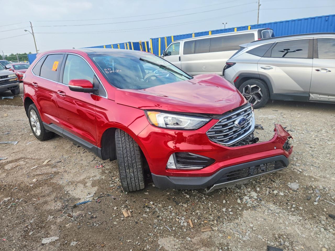 2021 Ford Edge Titanium - zdjęcie 4