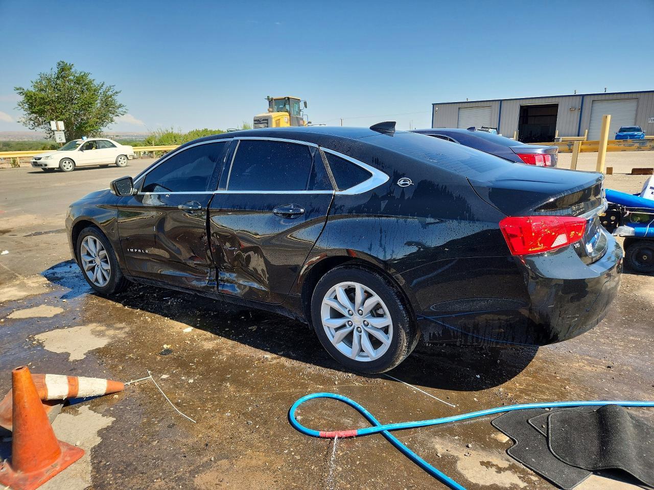 2018 Chevrolet Impala Lt - zdjęcie 2