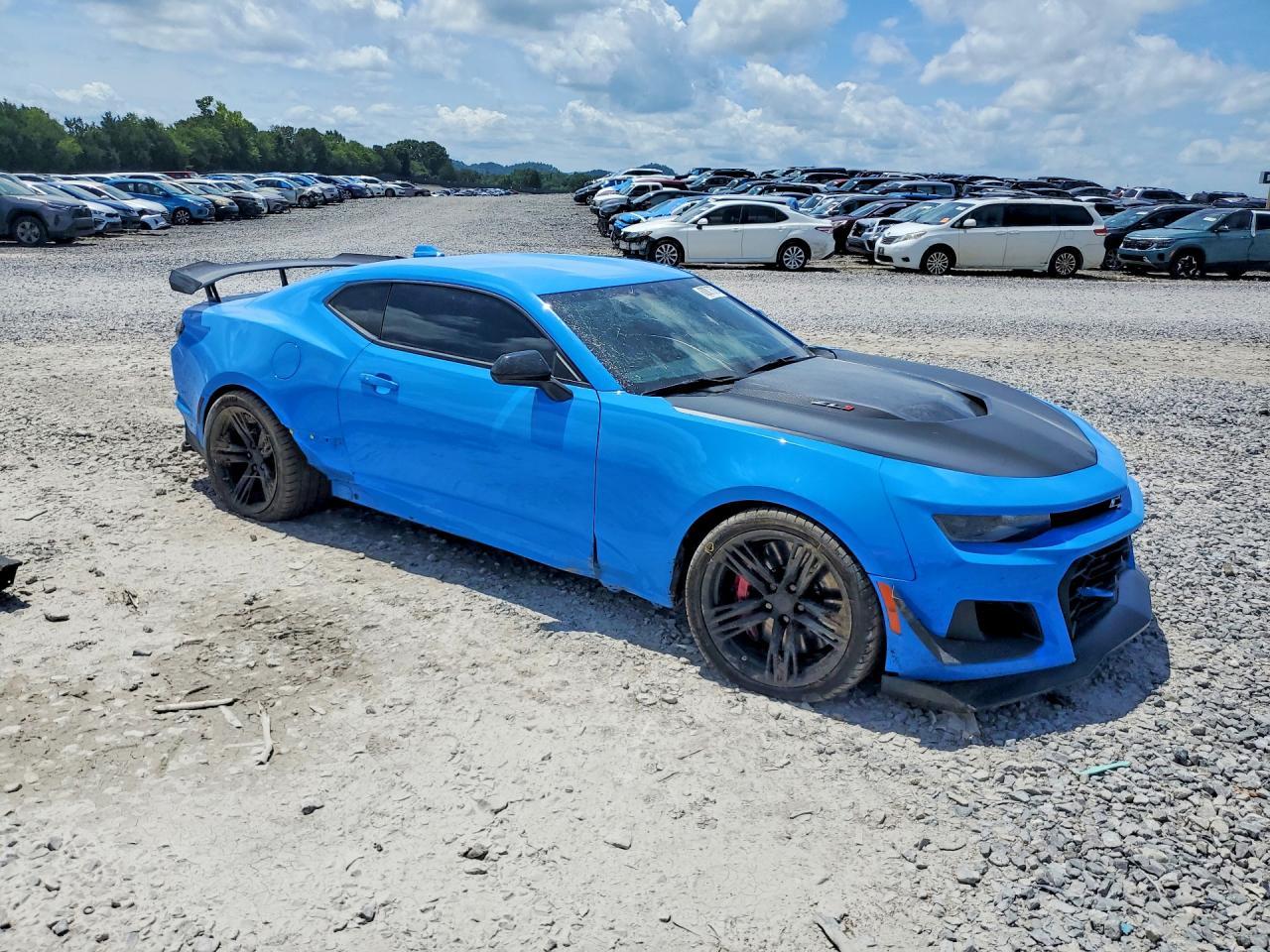 2022 Chevrolet Camaro Zl1 - zdjęcie 4