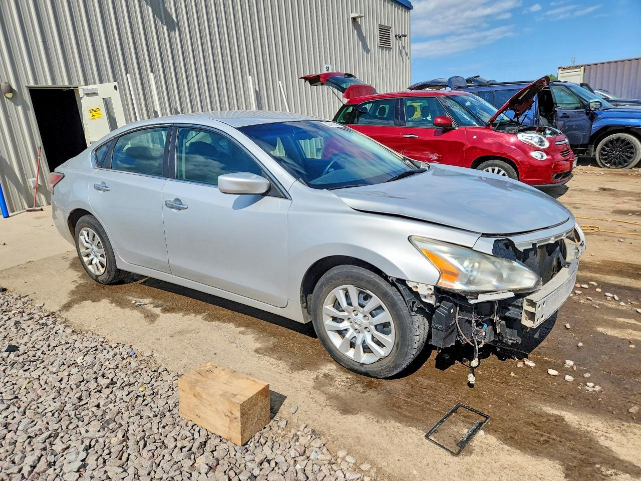 2015 Nissan Altima 2.5 S - zdjęcie 4