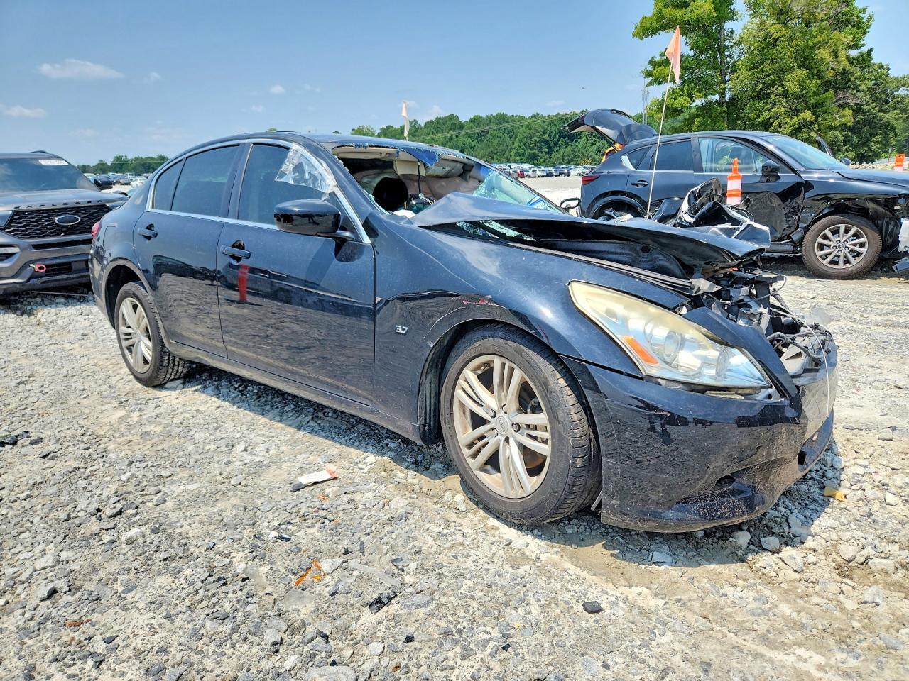 2015 Infiniti Q40 Base - zdjęcie 4